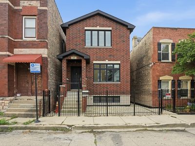 345 W 29th Pl