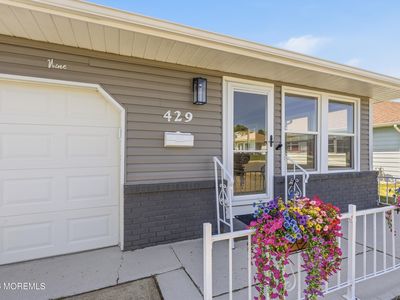 429 Saint Thomas Drive