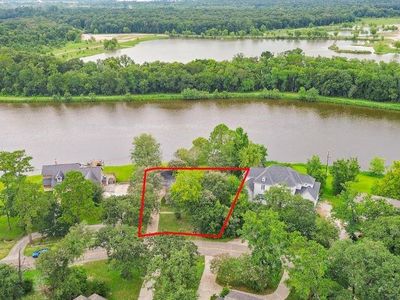 607 Brook Hollow Dr