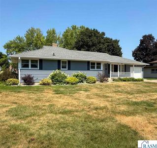 103 Camelsback Rd