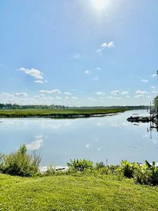 6240 Old Point Rd APT A16