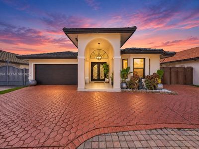 Property at 8936 NW 150th Ter, Miami Lakes, FL