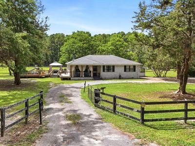 10007 Jacksonboro Rd