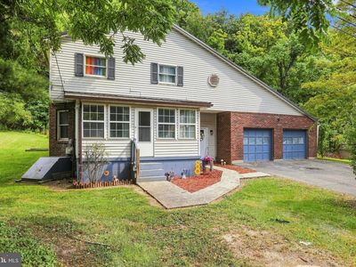 22108 McMullen Hwy SW