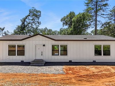 430 Stacy Ln