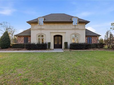 42569 Clover Leaf Dr