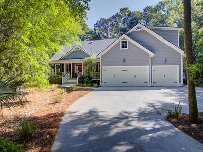 3798 Saint Ellens Dr
