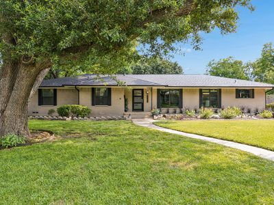 3040 Selma Ln