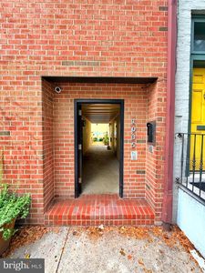 4 S Alder St #4