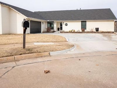 2134 NW Saddleback Blvd