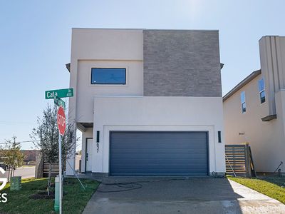 637 Cata Dr