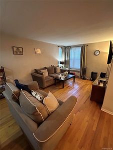 194 Smith Street #1M
