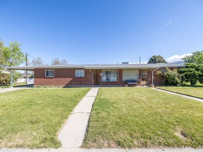 148 W Wicker Ln