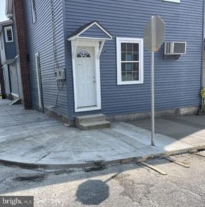 356 E Union St