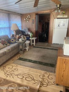 512 Lee Ct