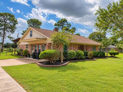 12315 Thaman Dr
