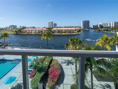 3800 S Ocean Dr APT 306