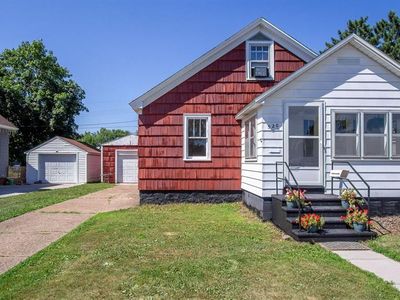 520 W Cedar Street