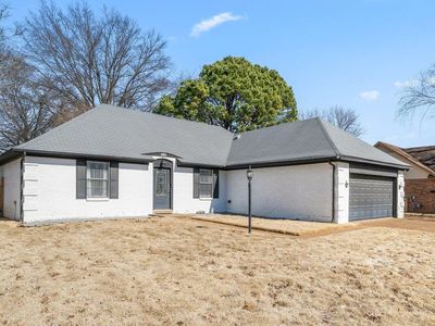 6310 Prairie View Dr