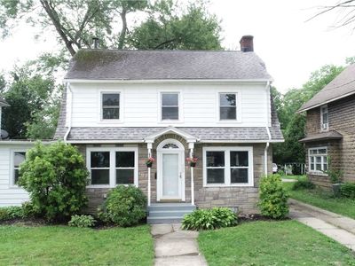 726 N Main St