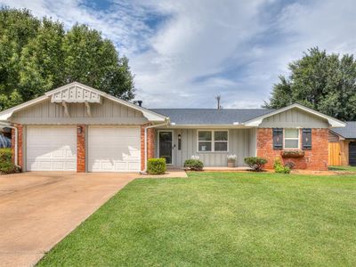 2717 Plymouth Ln