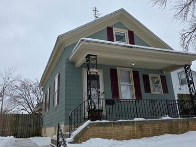 1515 St Clair AVENUE