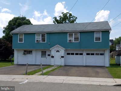 146 N 4th St