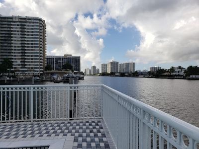 1913 S Ocean Dr APT 422