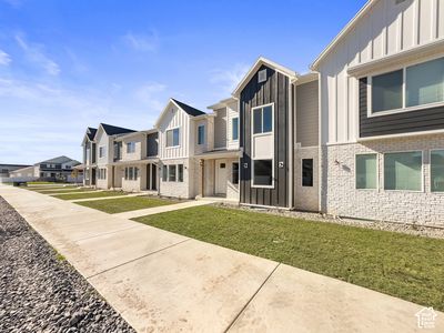 1653 W 2700 S #218