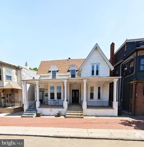 Property at 235 Monmouth St, Gloucester City, NJ