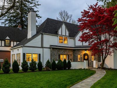 118 Soundview Avenue