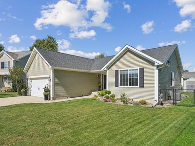 1527 Andover Ct