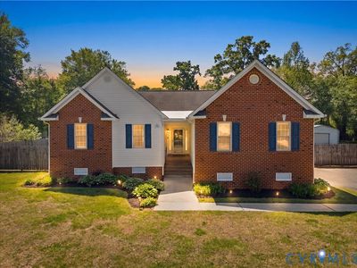 4301 Greenbriar Dr