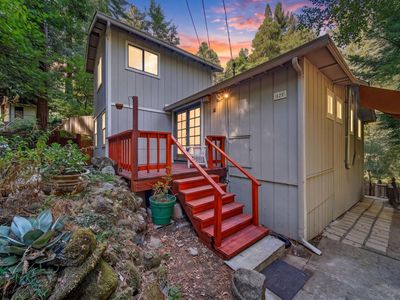 121 Mahogany Way