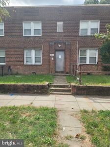 437 Mellon St SE
