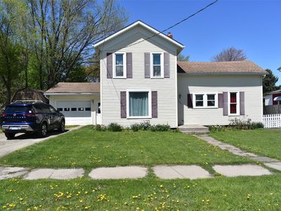 10066 Sampson Ave