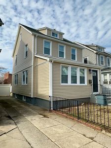 114-16 207th St #R