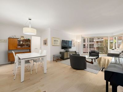 60 Sutton Pl Unit 5KN