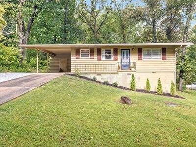 Property at 3 Sheneman Dr, Bella Vista, AR