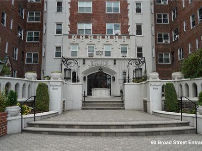 60 W Broad Street W #1K