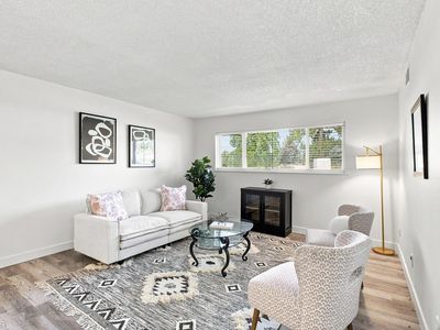 50 E Highline Cir #102