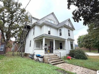 309 E State St