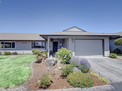 1206 NW 133rd St APT A