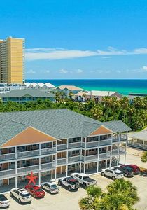 17690 Front Bch #C104