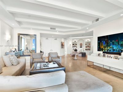 16047 Collins Ave APT 1401