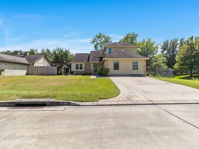 12310 River Ridge St