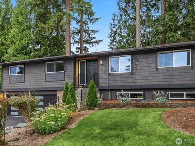 212 143rd Street SE