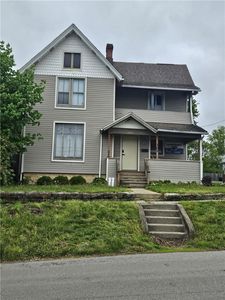 109 E Dubois Ave