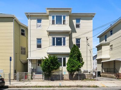 95 Flint St