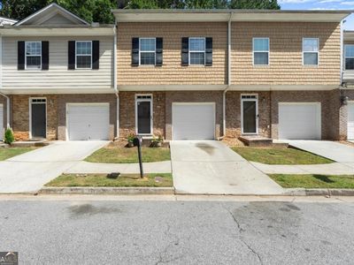 5016 Lower Elm St